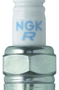 CR6HSB SPARK PLUG